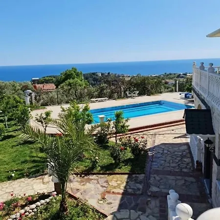 Holiday home With Stunning View *